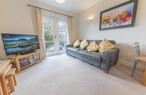 Keswick Apartment | 16 Greta Grove House