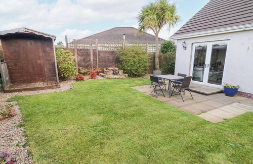 Ballycastle Cottage | 16 Whitehall Place