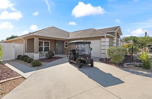 Summerfield Villa | 16837 Z2b Village of Woodbury by REMAX Premier