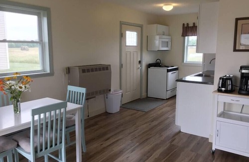 Alburg House | #17 Isle View - Fishing, Sunsets, Beaches, Golfing