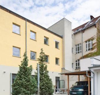 Weissensee Apartment | 170qm Exclusive Loft with Terrace - Berlin