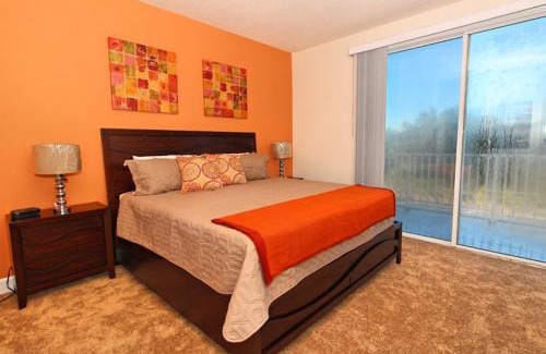 Four Corners House | 17413 Luxury Pool Villa Serenity Haven, 3BR, Balcony