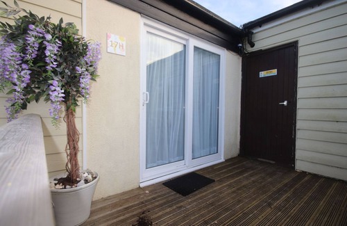 Earnley Ski Chalet | 17H Medmerry Park 2 Bedroom Chalet