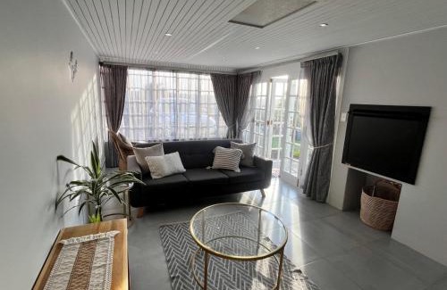 Berea Apartment | 17onSheerness in East London Green Belt