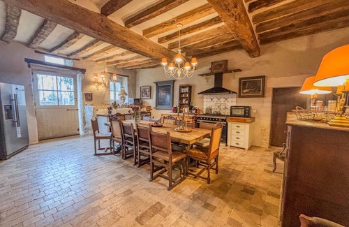 Belforet-en-Perche Villa | 17th century manor house and barns*Indoor pool*22 Pers