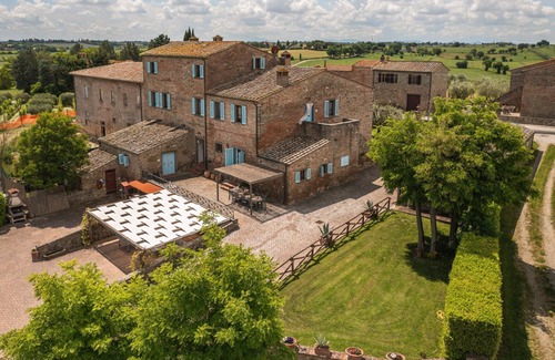 Fratticciola Villa | 17th-century Tuscan villa, few km from Cortona!