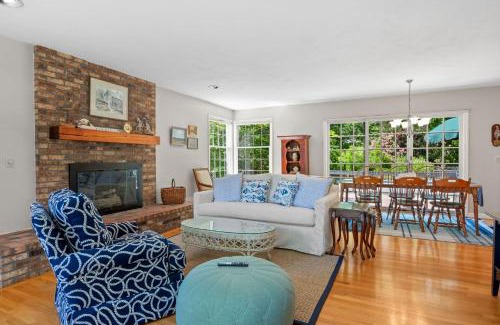 South Chatham House | 18 Bearberry Lane South Chatham - Rhododendron Cottage