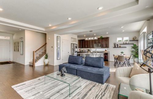Aurora House | 18 Mi to Dtwn Denver Home with Patio and BBQ