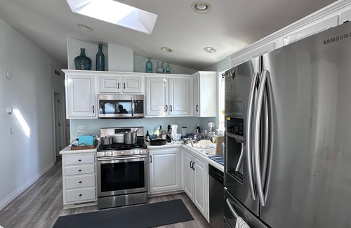 Laguna Terrace Park House | 180 deck sit down Ocean view house with pool access in tranquil Laguna Beach