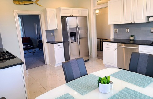 Woodbridge Apartment | 1876 Historical Manor. Luxury 2BR. Treat yourself.