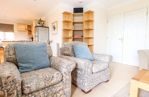 New Forest District Cottage | 19 QUAYSIDE WALK in Marchwood