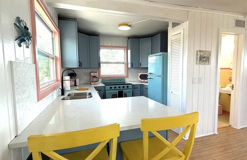 Treasure Island House | 1950s Retro Inspired 3 Bedroom/2 Bath Beach House