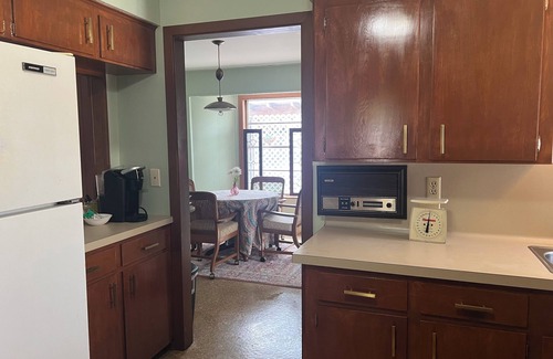 Alvin House | 1960's Time Capsule Home on a quiet street in Alvin