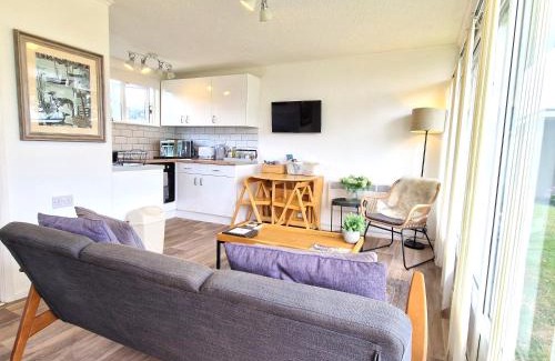 Stalham Ski Chalet | 197 Broadside Holiday Chalet near Broads & Beaches