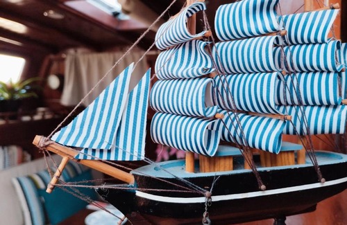 Las Palmas de Gran Canaria Boat Rental | 1983