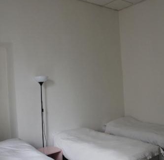 Naples City Centre House | 1bed in Basic 8 Bed Mixed Dorm (share Bathroom)