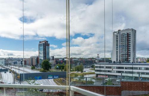 Lantinen District Apartment | 1br apartment in Leppävaara with balcony and sauna