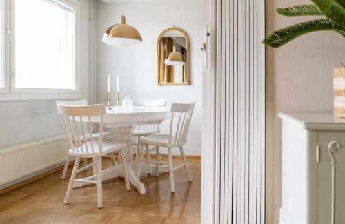 Lantinen District Apartment | 1br apartment in Leppävaara with balcony and sauna