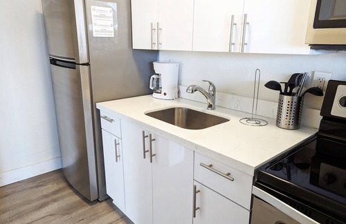 Deerfield Beach Apartment | 1BR Beach Walk With Pool 201 | Sleeps up to 4