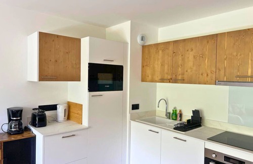 Saint-Gervais-les-Bains Apartment | 1BR Flat at St Gervais with Mountain Views