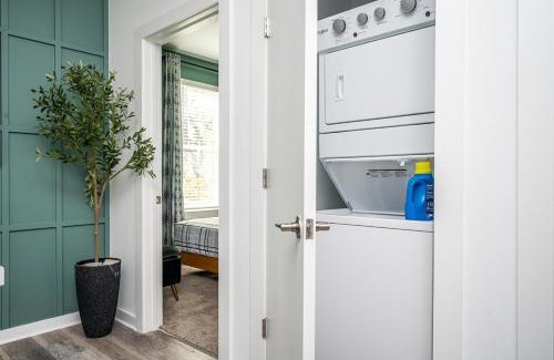 Old Fourth Ward Apartment | 1BR with Balcony in Downtown 542Blvd205