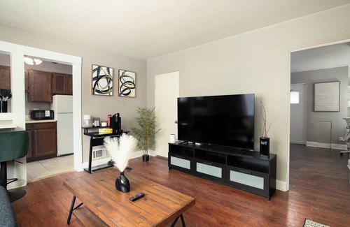 Shadyside Apartment | ①min->Walnutst:CMU:Pitt