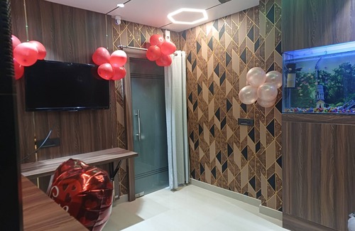 Preet Vihar Apartment | 1RK Studio Flat Near Nirman Vihar, Preet Vihar, Laxmi Nagar, East Delhi