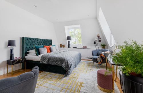 London City Centre Apartment | 1st Class Covent Garden Residences for 1st Class Guests