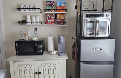 Rome House | 1st floor Duplex across from woods valley ski resort next to lake delta