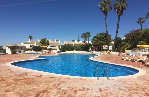 Alvor Apartment | 1st Flr Sea View Apartment Set In Landscaped Gardens With Communal Outdoor Pool