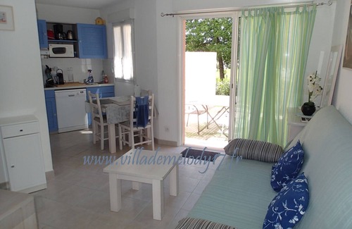 Santa-Maria-Poggio Villa | * 2 air conditioned mini villa overlooking pools and garden, 500 m beach, for 4 people