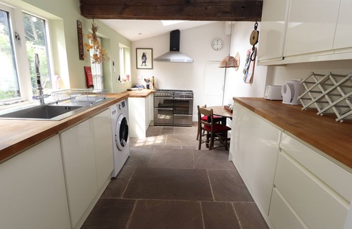 Chester Cottage | 2 Ashby Place