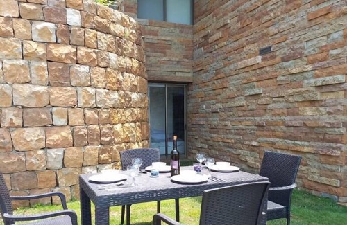 Kfardebian Apartment | 2 BD Chalet in Redrock with patio and garden