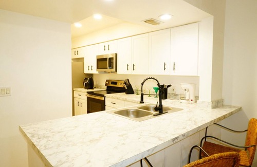 Oak Ridge Condo | 2 Bed/2 Bath Condo