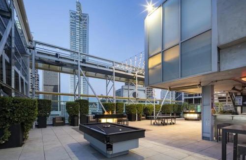 Downtown Los Angeles Apartment | 2 Bed 2 Bath Stylish Luxury Premium High-Rise Apartment
