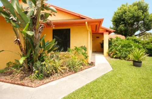 Indian Wells House | 2 Bed 5325