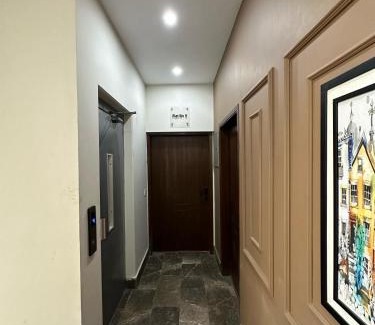 D.H.A. Apartment | 2 Bed Condo With Lift And Drawing Dining