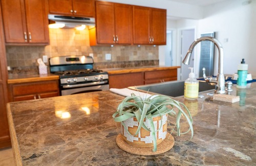 Yucca Valley House | 2 Bed Desert Getaway-Ranch Vibes near Old Town YV