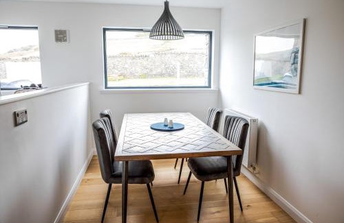 Pistyll House | 2 Bed Ground Floor Apartment - 7 Plas
