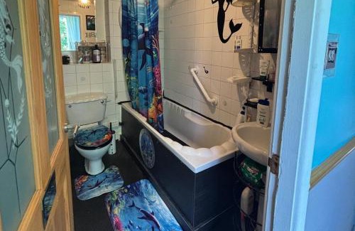 Liverpool House | 2-Bed House Sleeps 4 Garden 10 mins to Anfield