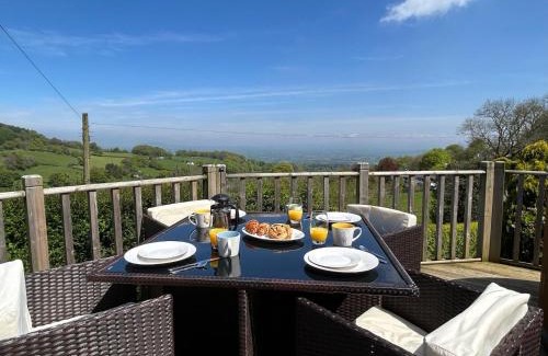 Llanvair Kilgeddin House | 2 Bed in Abergavenny 83894