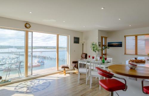Amble House | 2 Bed in Amble 78368