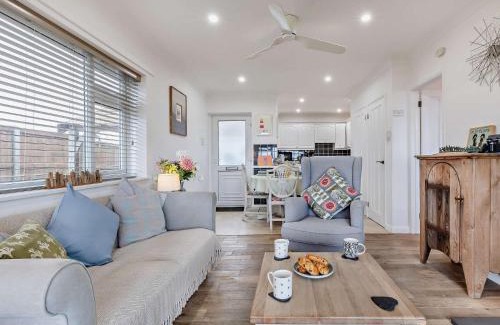 Bacton House | 2 Bed in Bacton 75391