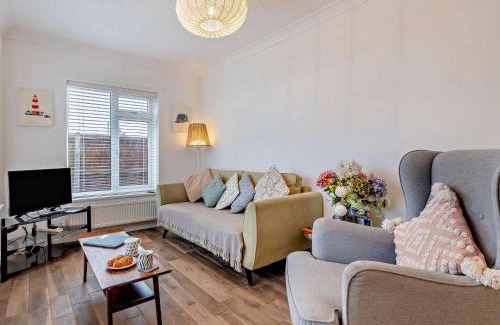 Bacton House | 2 Bed in Bacton 75392