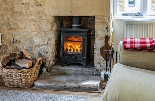 Bourton House | 2 Bed in Bourton-on-the-Water 29027