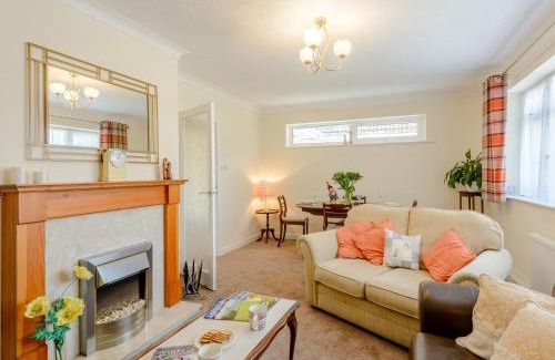 Ferndown House | 2 Bed in Bournemouth 78541