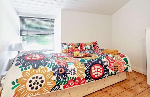 Langtoft House | 2 Bed in Bridlington 13mls W 93141