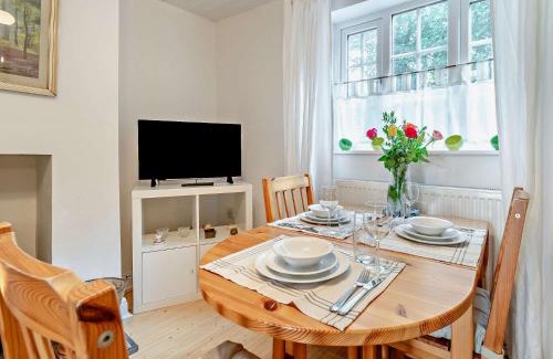Langtoft House | 2 Bed in Bridlington 13mls W 93141