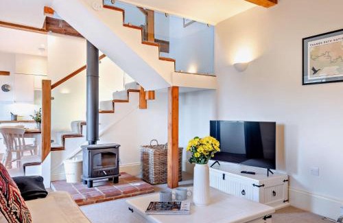 Cirencester House | 2 Bed in Cirencester 93878