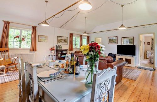 Newton Abbot House | 2 Bed in Dartmoor National Park 46409